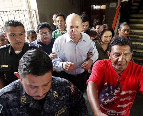 Pagan fianza de un millón por libertad de Rodolfo Padilla Sunseri