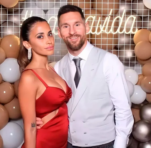 Fotos: Así fue la romántica y elegante boda de Jordi Alba y Romarey Ventura