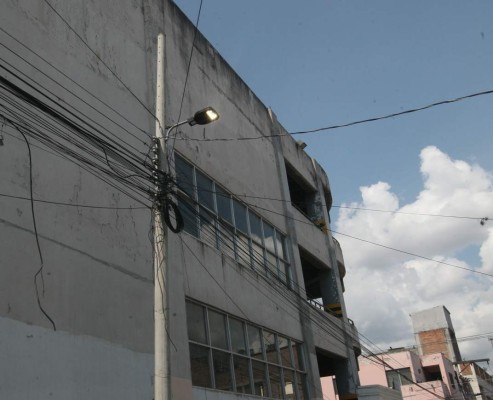 El 70 por ciento de las lámparas en la capital se encuentran en buen estado