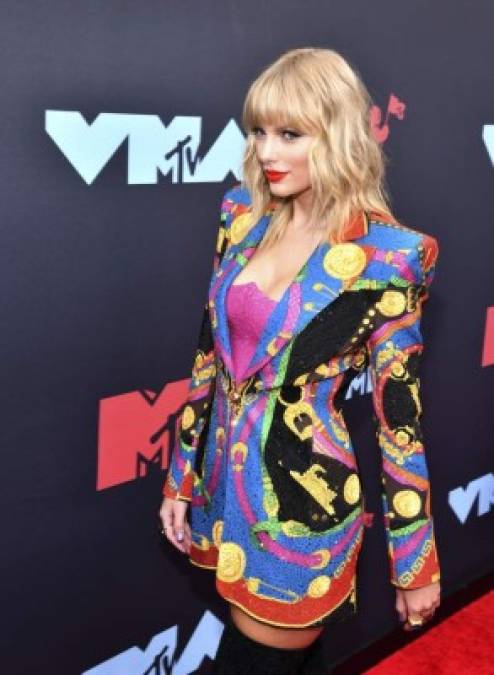 MTV VMAs 2019: Así llegaron vestidos los famosos a la alfombra roja