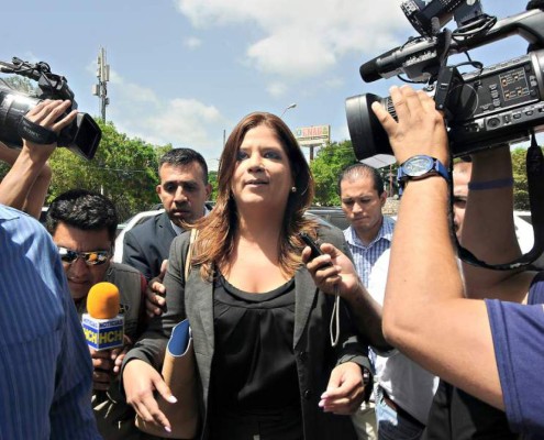 Dictan medidas sustitutivas en el caso de Lena Karyn Gutiérrez