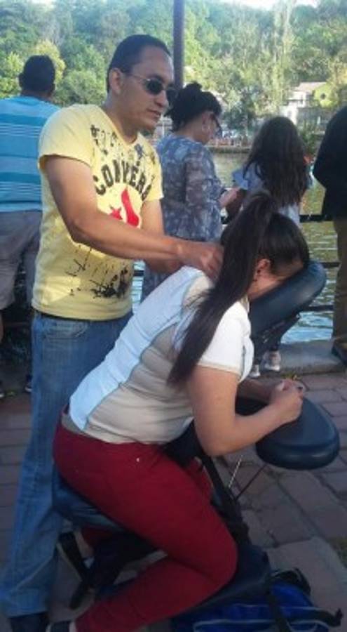 Masajes terapéuticos por manos unidas con amor