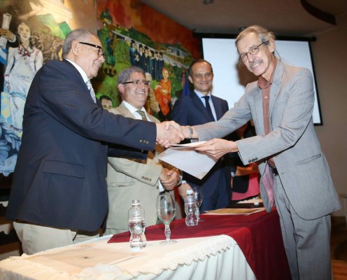 UPNFM entregó el Premio Nacional de Ensayo Literario