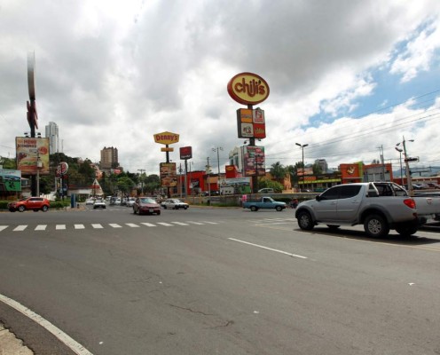 Onda tropical ingresará el martes a Honduras