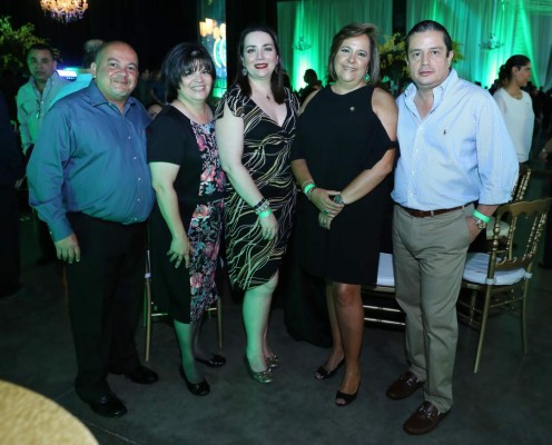 Una noche de recuerdos entre los egresados de la Elvel School