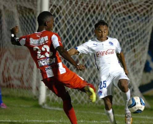 Olimpia golea a Vida y no suelta la cima