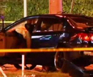 Este es el vehículo en el que se conducían los tres hondureños que murieron en accidente de tránsito.