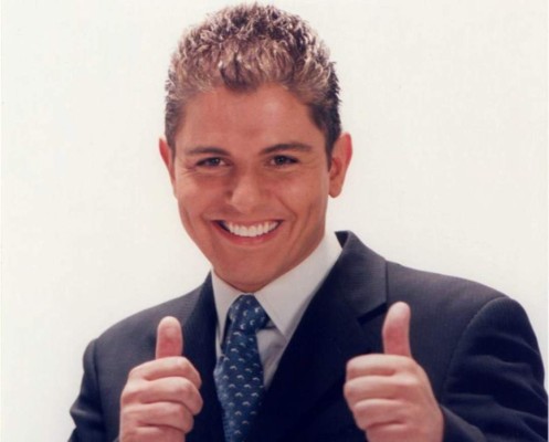 Ernesto Laguardia renuncia a Televisa para unirse al equipo de TV Azteca