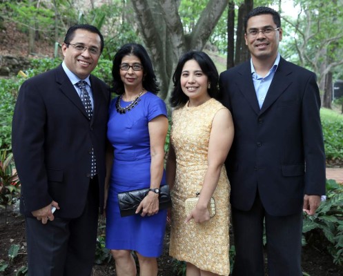 Cálida recepción para celebrar la libertad de Estados Unidos