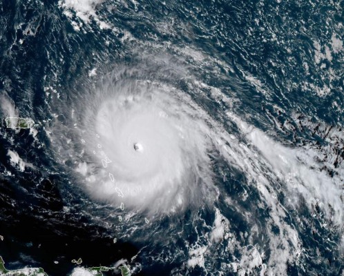 El huracán Irma tiene una 'intensidad sin precedentes en el Atlántico', según Météo France&nbsp;&nbsp;