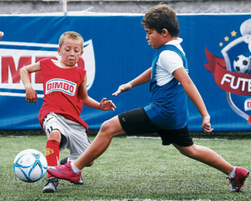 La Copa Bimbo arrancó con nueve juegos