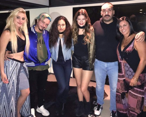 'Mi Gente” de J Balvin tiene al mundo moviendo la cabeza