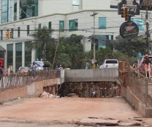 Se tiene previsto que para enero del próximo año se finalicen los trabajos del túnel que se construye en esta zona de la capital.