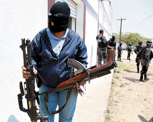 Caen médico y dos guardaespaldas por atentado contra una fiscal