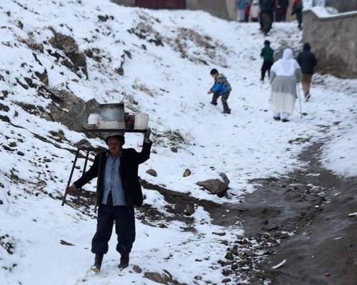 Más de cien muertos por aludes en Afganistán