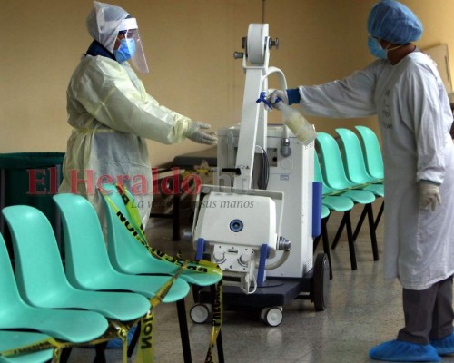 FOTOS: Puro amor y sacrificio, personal de El Tórax lo arriesga todo en la zona covid-19