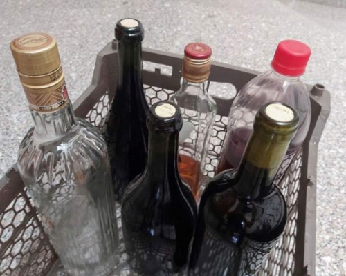 A 121 suben las muertes por ingesta de licores artesanales en México