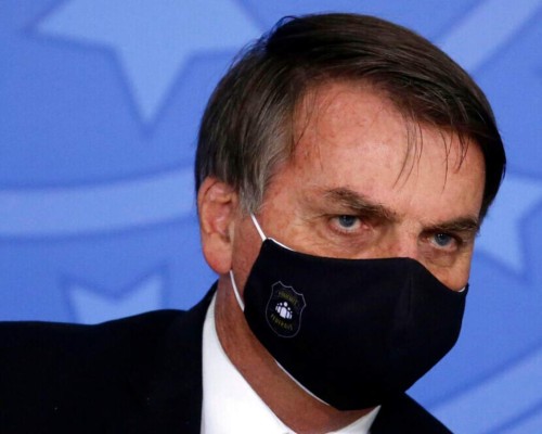 Jair Bolsonaro ataca al confinamiento y pierde al ministro de salud
