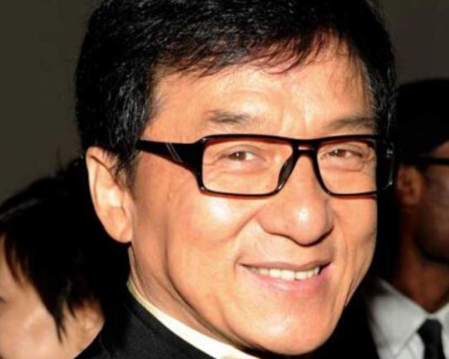 Jackie Chan desmiente estar en cuarentena por coronavirus