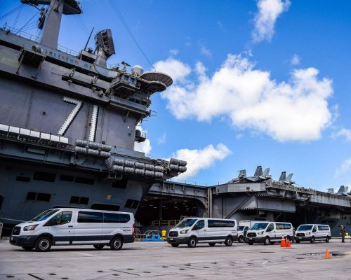 Marinero del portaviones USS Theodore Roosevelt muere de coronavirus
