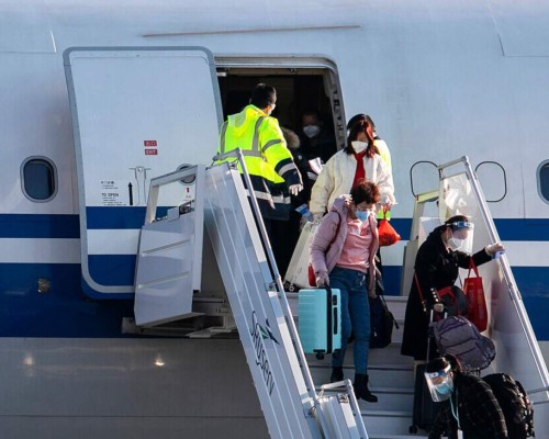 China pone a disposición del resto mundo cubrebocas y expertos