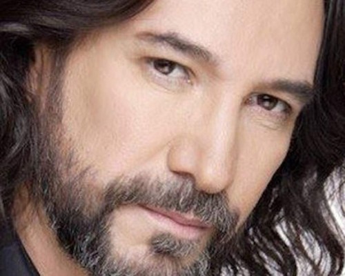 'El Buki catracho” es este sábado