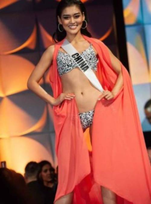 FOTOS: Así desfilaron en traje de baño las candidatas de Miss Universo 2019