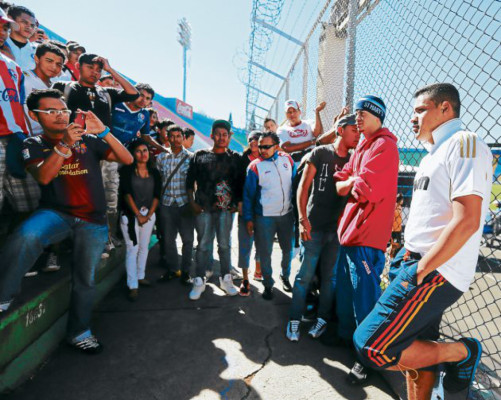 Ultrafiel al Olimpia: 'Queremos la copa”