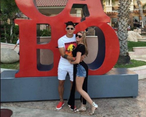 Alan Pulido olvida su secuestro y le pide matrimonio a su novia