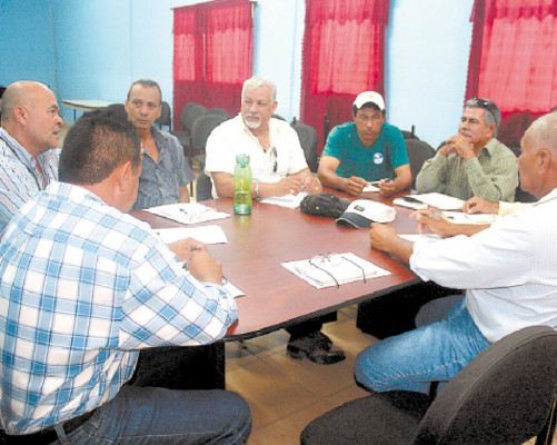 Salud promueve masiva recolección de llantas