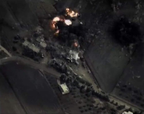 Vista aérea de los ataques realizados a regiones de Estado Islámico en Siria.