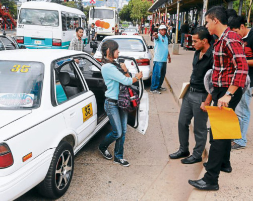 Tegucigalpa: Medio millón de asaltos al año se perpetran en el transporte