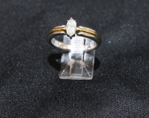 Tradición y elegancia en el altar