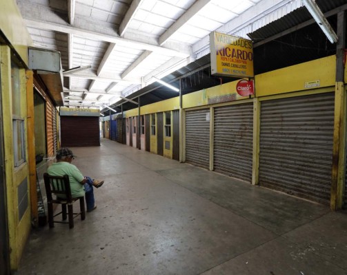 Mercados urgen de mejoras en el sistema eléctrico, techos y pisos