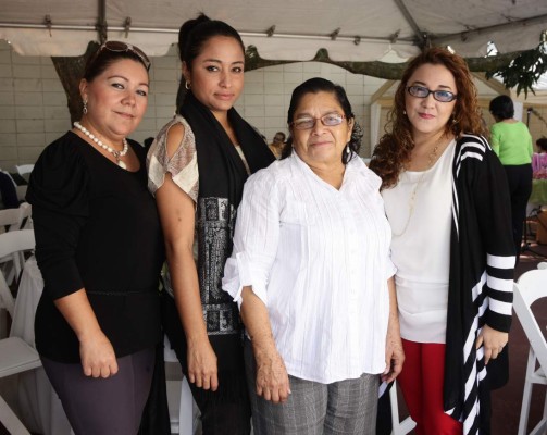 Sorpresas para un equipo de damas virtuosas