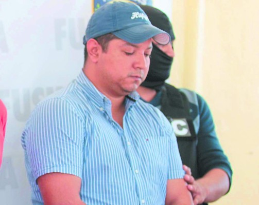 Honduras: Empleado de un banco se hizo millonario con dinero ajeno