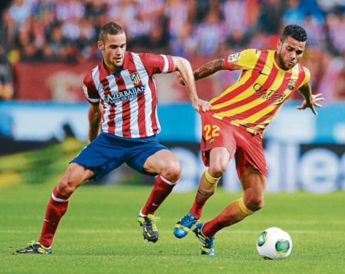 Neymar salvó al Barça en el Calderón