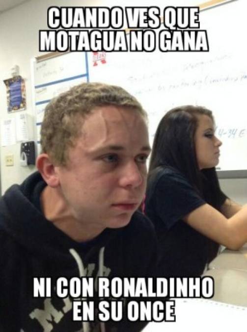 ¡Imperdibles! Redes sociales ríen con los memes sobre Ronaldinho en Honduras