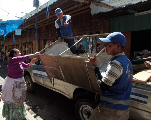 Inicia ordenamiento en mercados