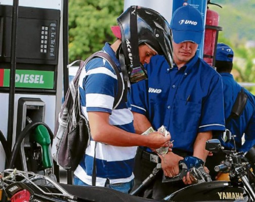 Gasolina súper costará L. 101.17 en Tegucigalpa