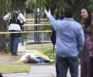 El jefe de policía Jerry Syer agregó que las víctimas recibieron disparos de cerca con minutos de diferencia en los alrededores del centro de la ciudad.(AP)