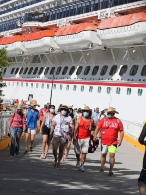 Así fue el arribo del imponente crucero 'Carnival Vista' a Roatán