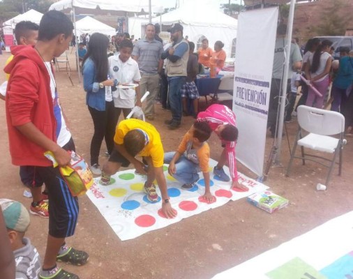 Realizan brigada médica en aldea Suyapa