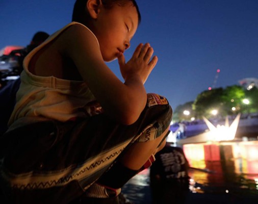 Conmemoran en Hiroshima los 70 años del primer bombardeo