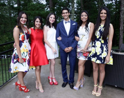 Seniors de Del campo school se reunieron en La Cumbre