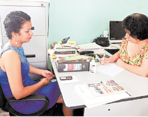 Desconocidos atentan contra periodista de Globo TV