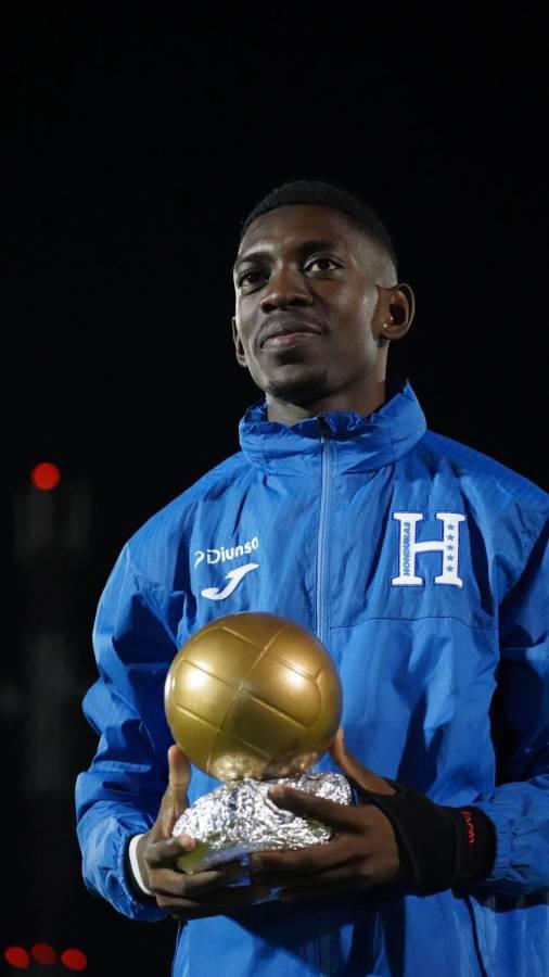 Milagro Flores le rompe el corazón a Supremo y llanto de Shin Fujiyama en partido de tiktokers