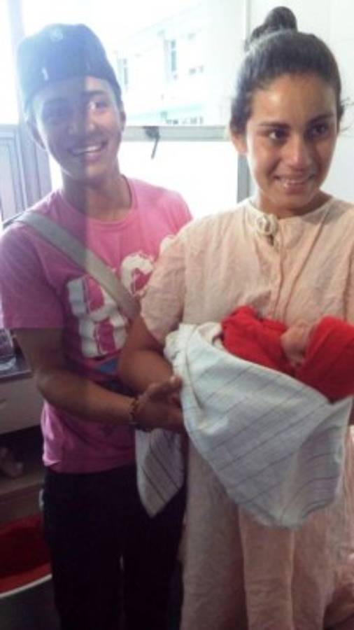 Honduras: Nacen hermosas trillizas en Materno Infantil    