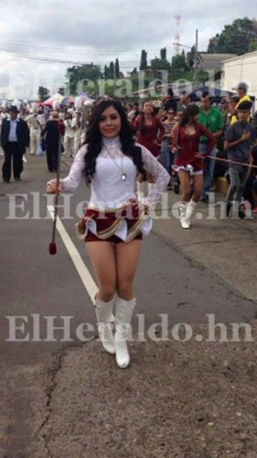 Honduras: Las palillonas que se robaron las miradas a primera hora de los desfiles
