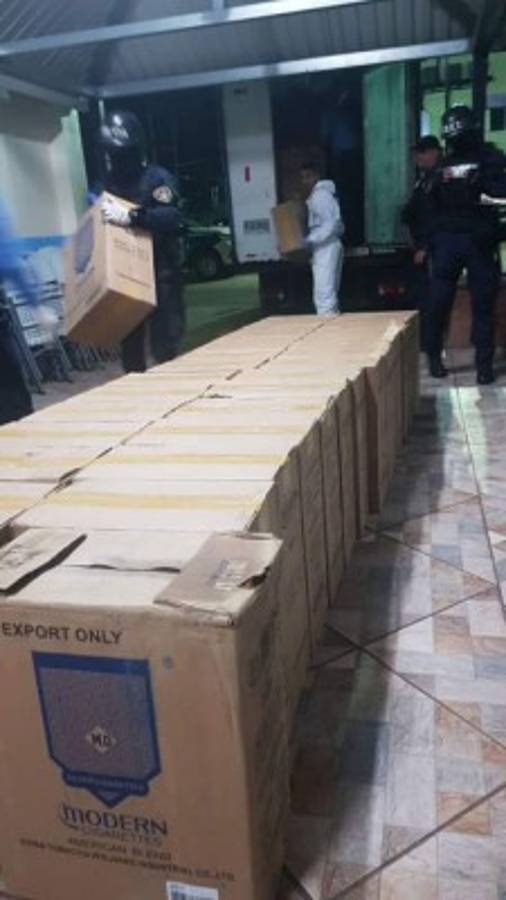 Decomisan cigarros de contrabando valorados en 1.6 millones de lempiras  